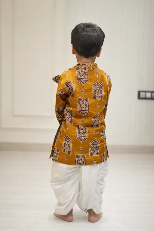 Kutumb Rajsi Raas- Kanha Dress
