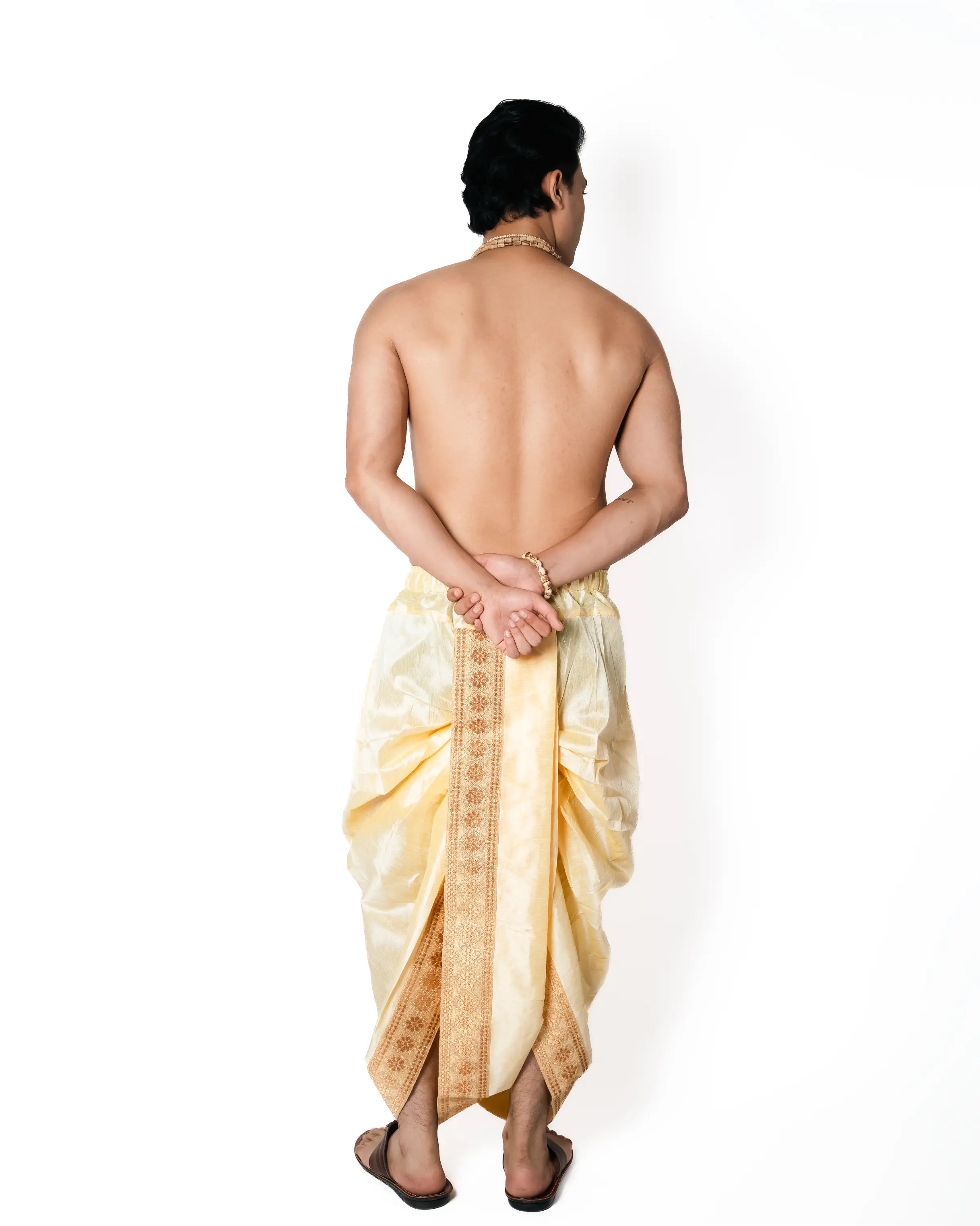 Hiranya Dhoti Set