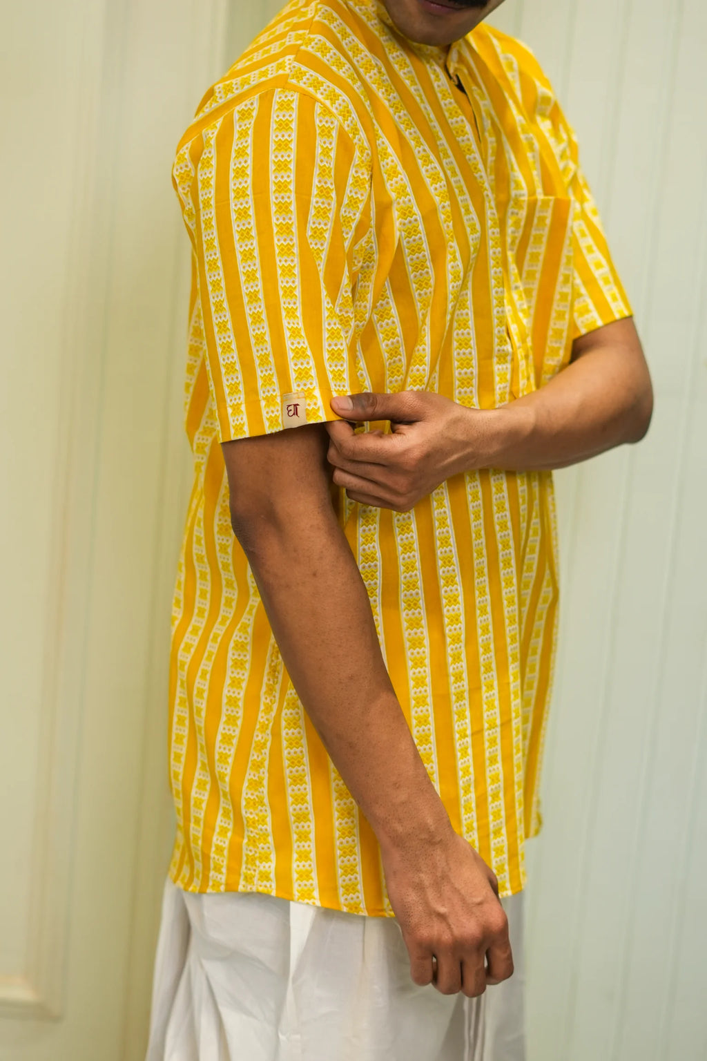 Kutumb Peetambara - Men's Kurta And Dhoti Set