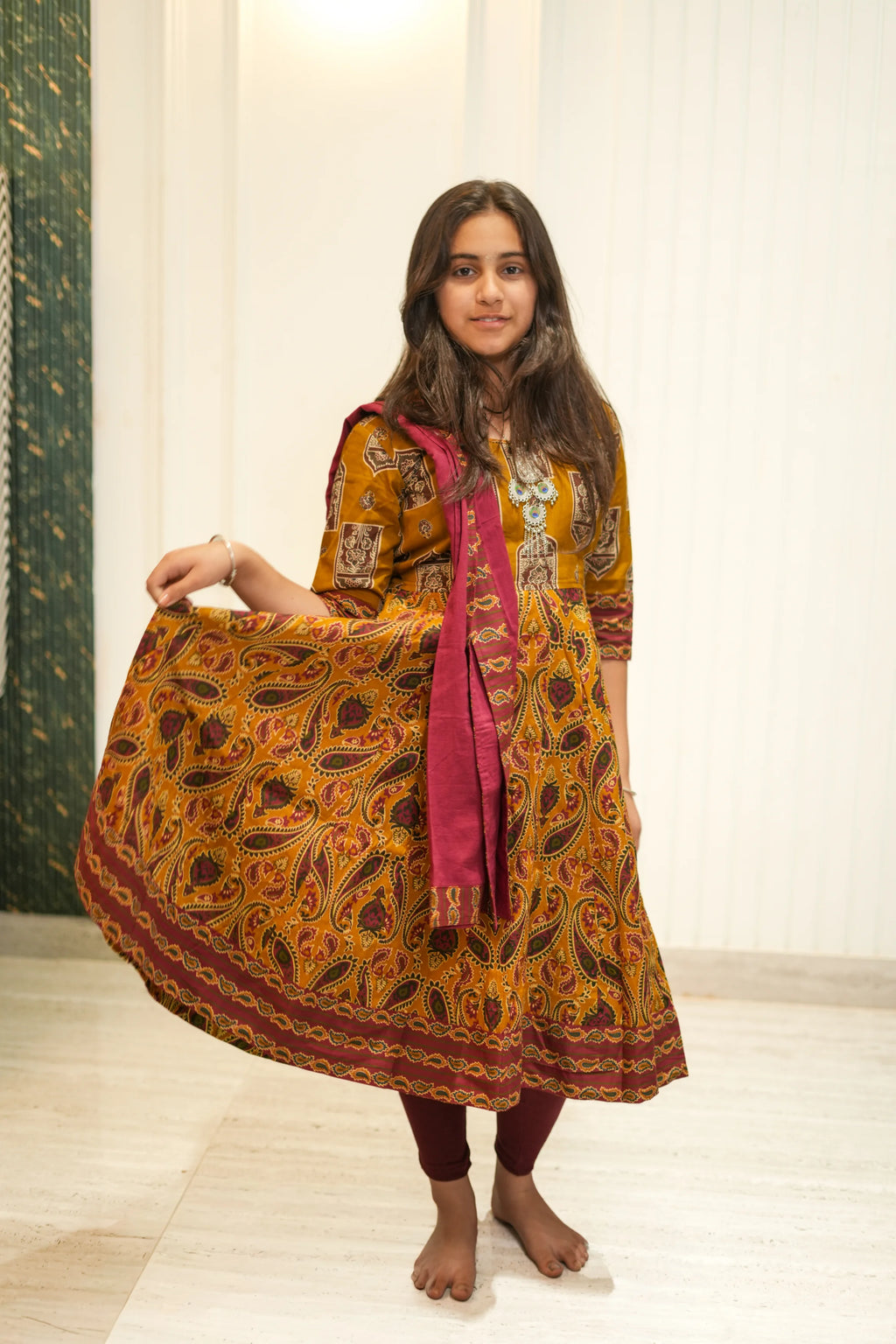 Kutumb Rajsi Raas-  Baccha Anarkali Set