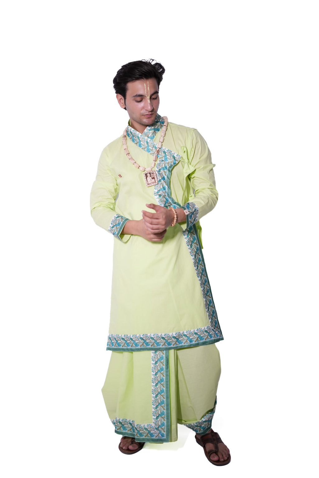Neer Border Bagalbandhi Set - Green