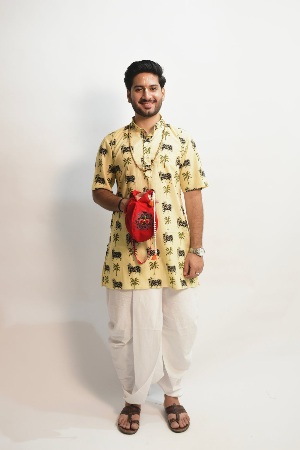 Devotee Kurta- Gomadh