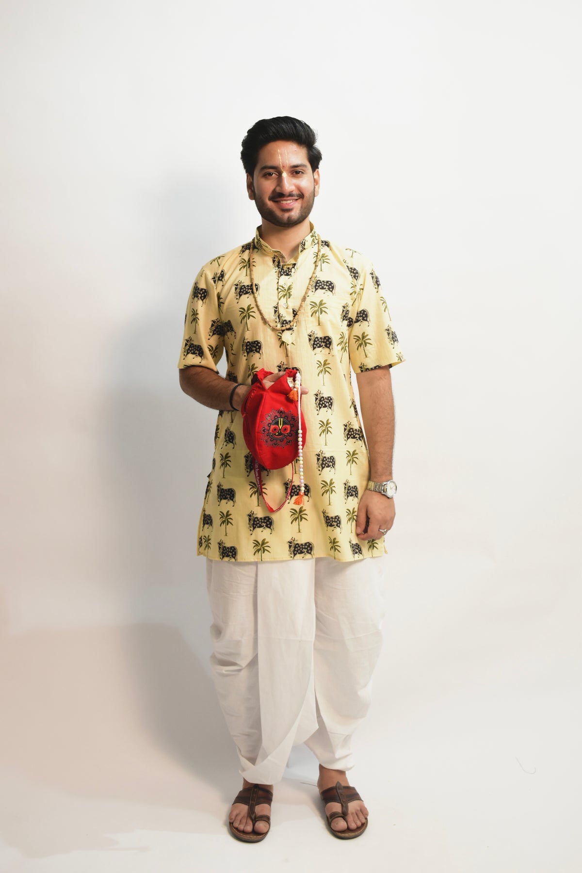 Devotee Kurta- Gomadh