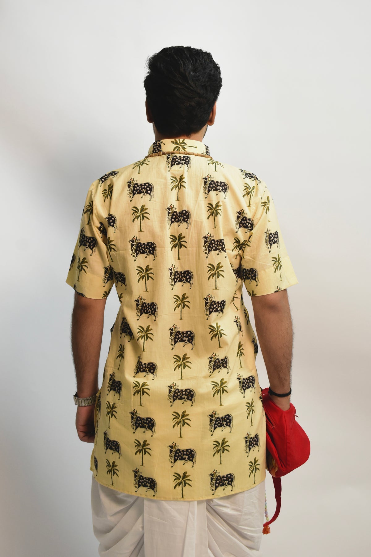 Devotee Kurta- Gomadh