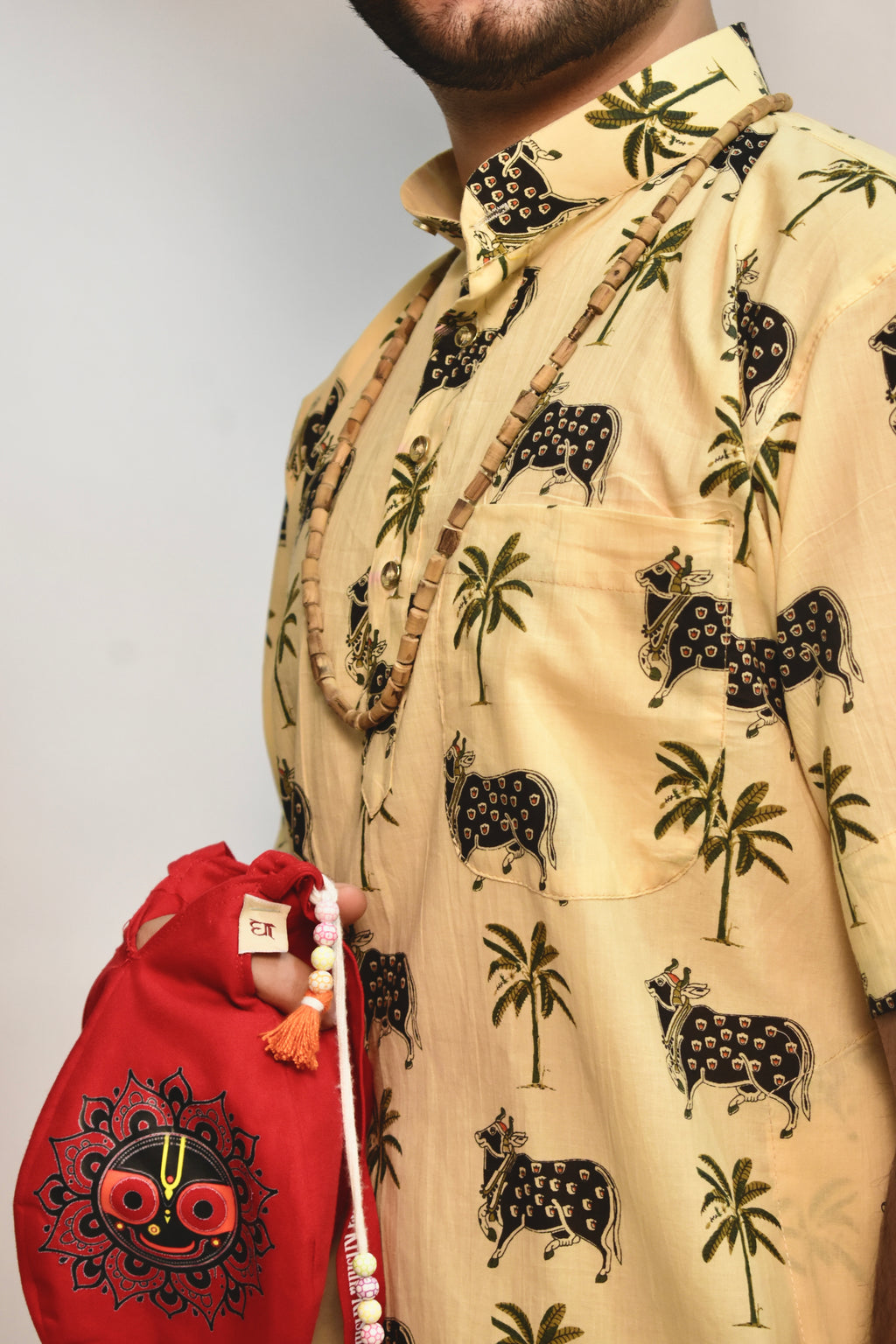 Devotee Kurta- Gomadh