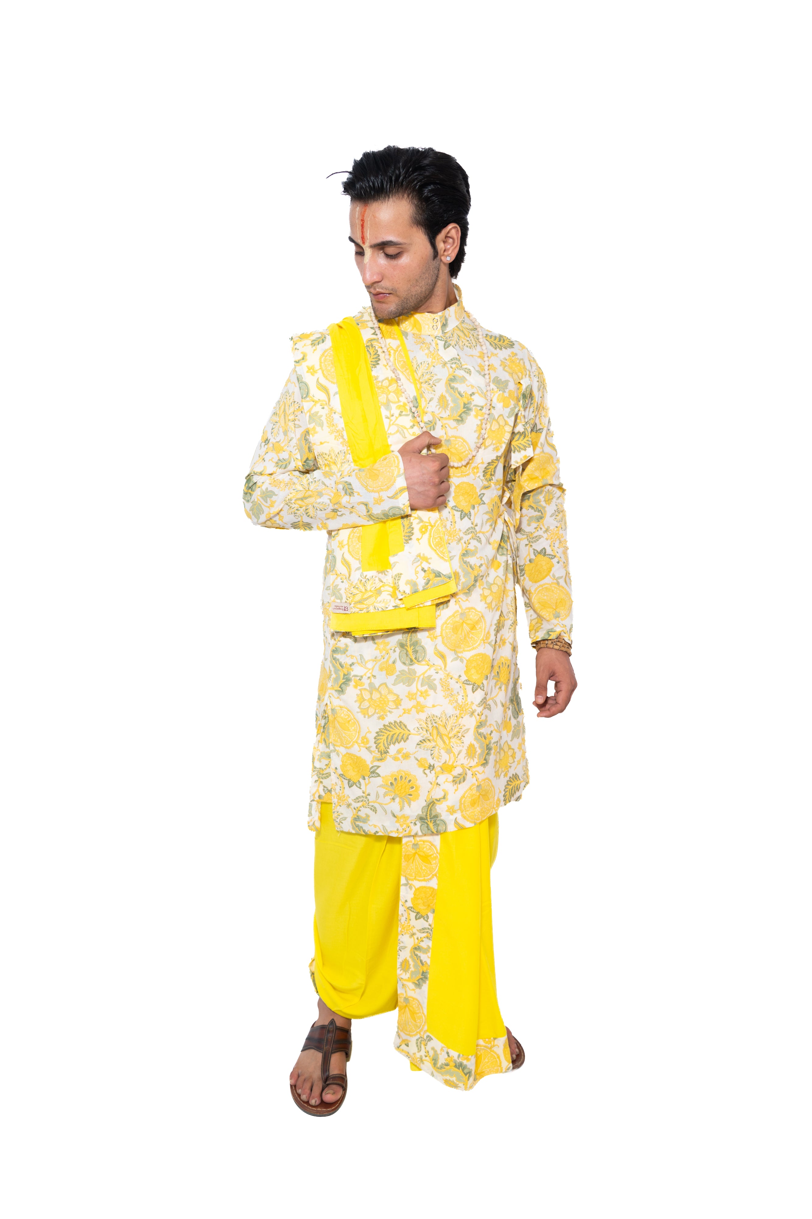 Nandalāla Bagalabandhi and Dhoti Set- Yellow