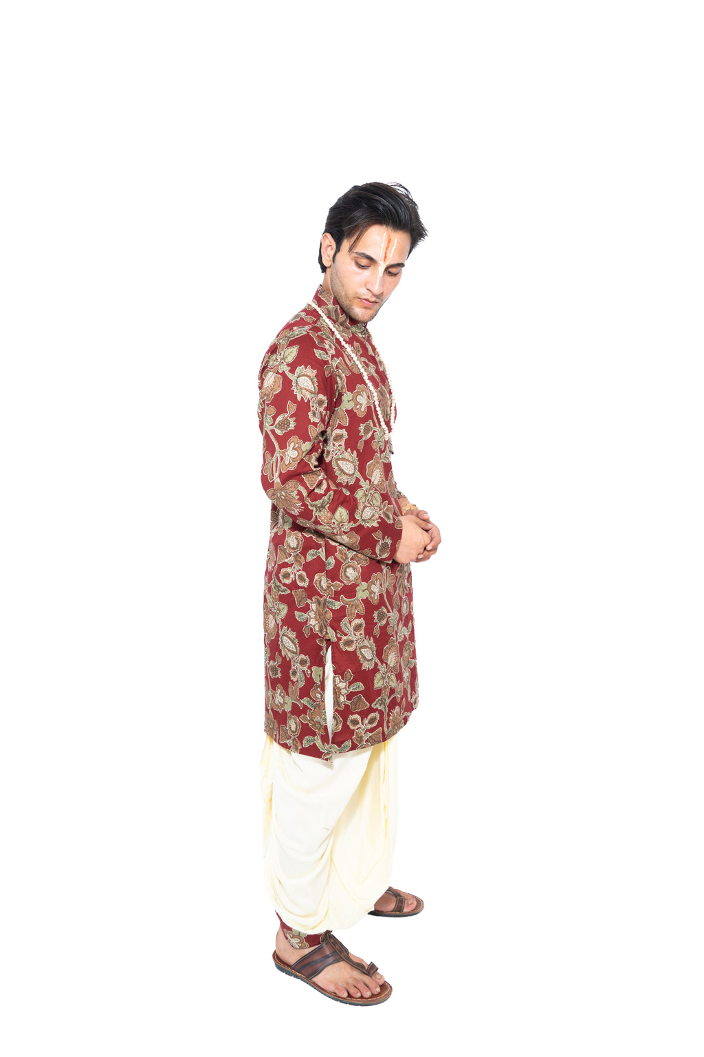 Sridhara Bagalabandhi And Dhoti Set- Maroon