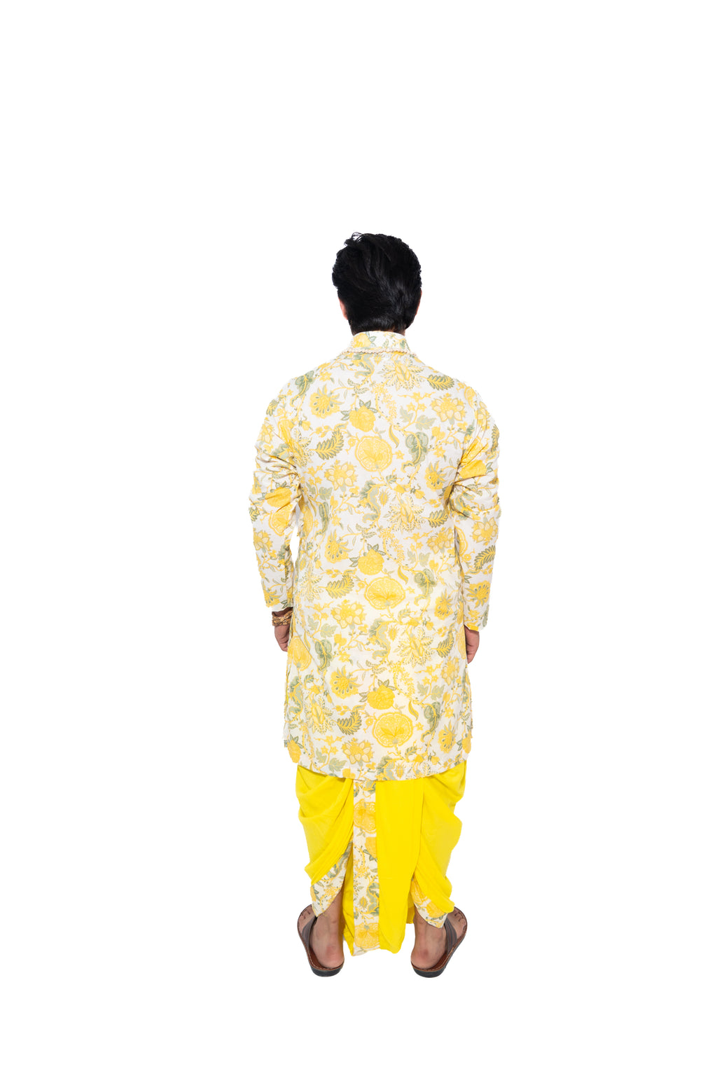 Nandalāla Bagalabandhi and Dhoti Set- Yellow