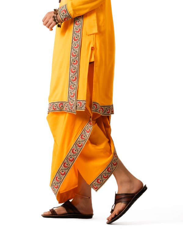 Ambar Bagalabandhi Set - Image 4
