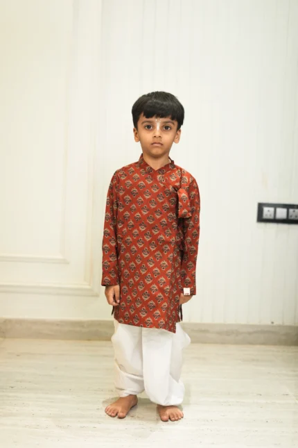 Kutumb Raktambara-Kanha Dress