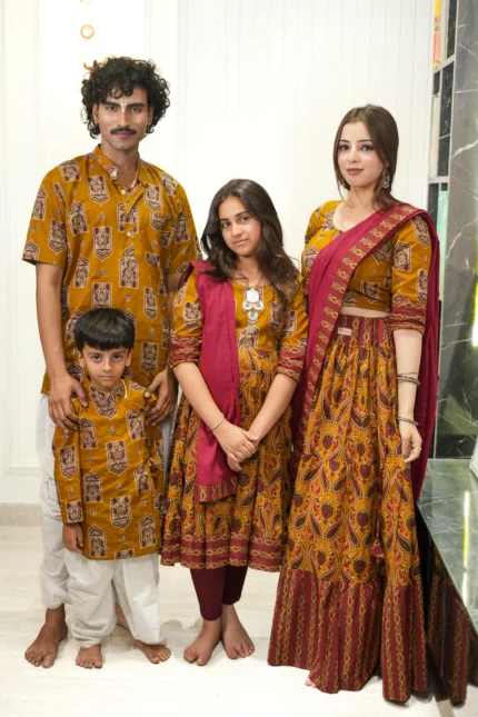 Kutumb Rajsi Raas Family Combo with Kurta