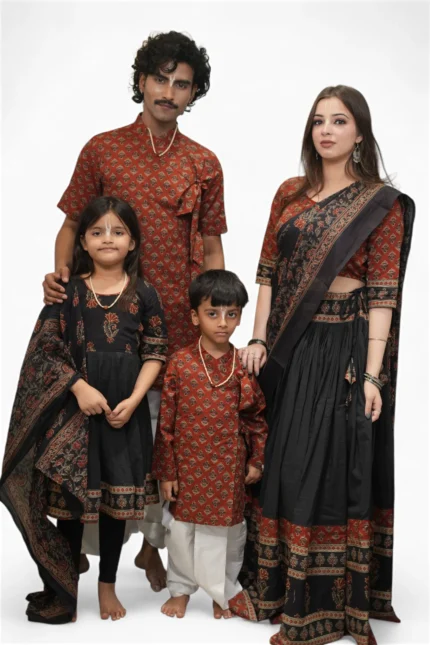Kutumb Raktambara Family Combo