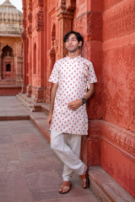 Cotton Printed Short Bagalbandhi – Youth Edition White